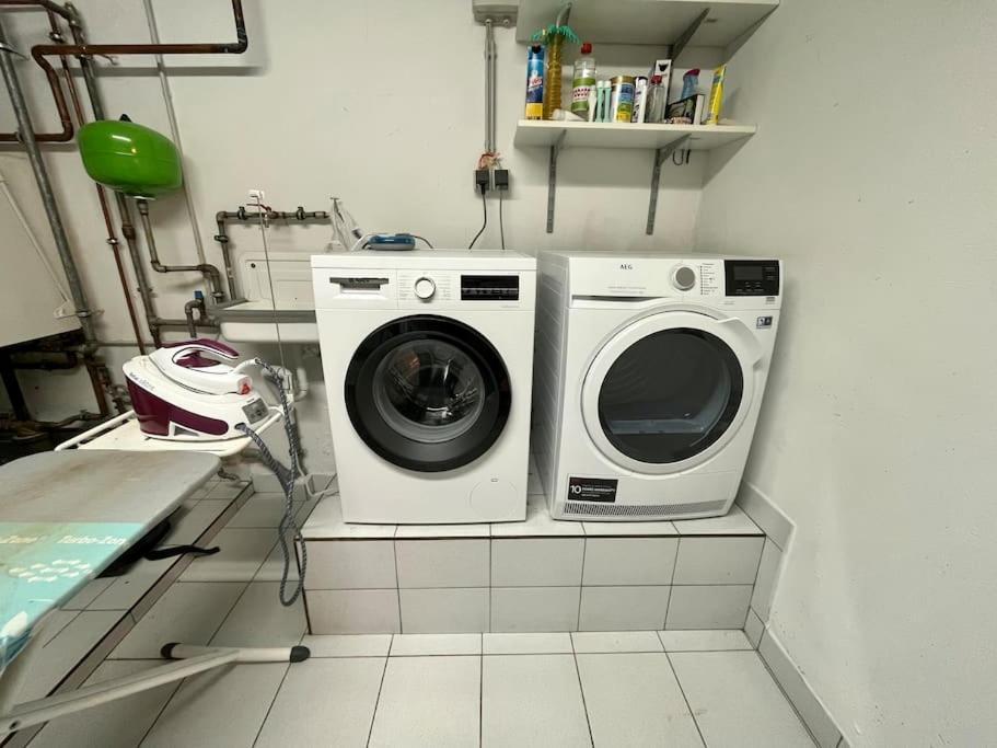 Hesperange Cozy 3 Bedroom House With 11 Kw Electric Car Charger מראה חיצוני תמונה